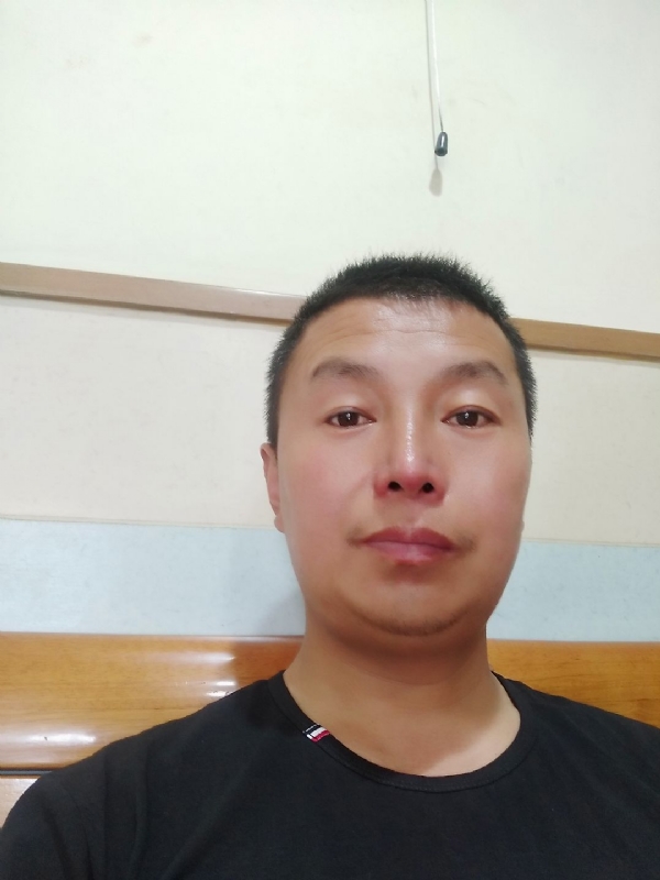 快乐的小鱼儿的第一张照片--揭阳中老年相亲网
